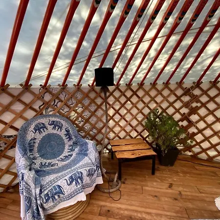 Gorgeous Bell Tent For A Glamping Getaway On The Silver Coast, Portugal Holiday home *